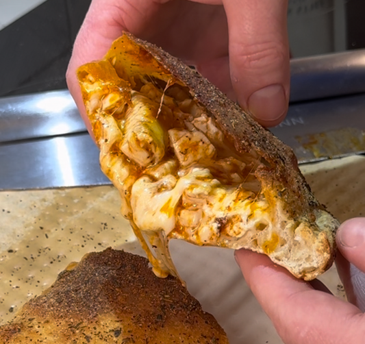 Buffalo Chicken Calzone: In 60 Seconds